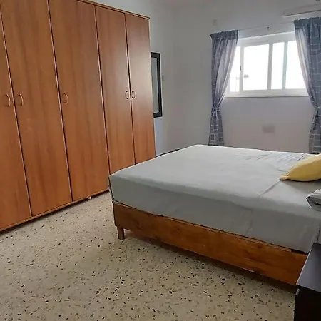 St Julian's - Central Location Appartement